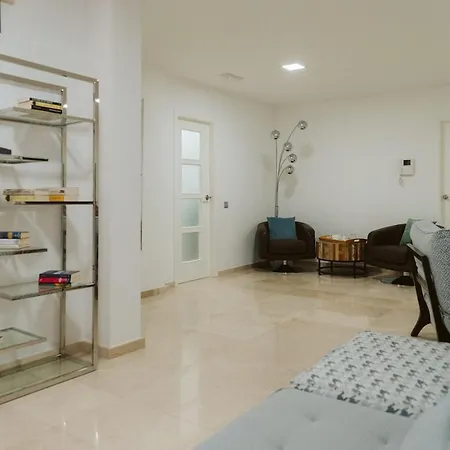 Villa Helene Tauro, Heated Pool, Wi-fi, Bbq