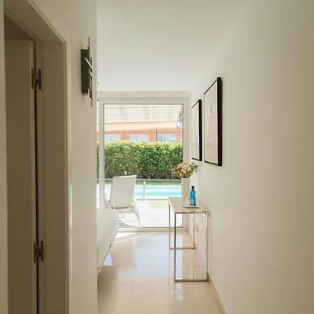 Villa Helene Tauro, Heated Pool, Wi-fi, Bbq